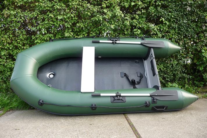 karperboot voerboot zodiac rubberboot hengelspullen